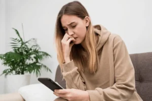 Reclaim Your Life: How Digital Detox Can Boost Therapist Well-Being?